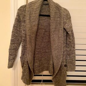 Warm and beautiful navy Gap sweater